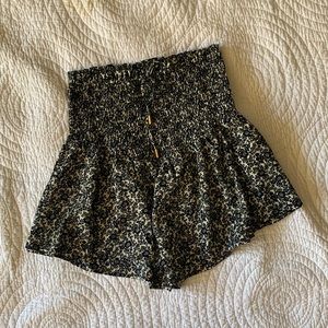 Bishop + Young Anthropologie Smocked Shorts NWT